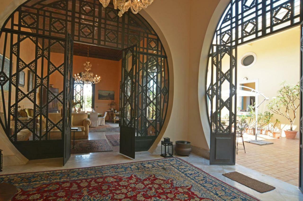 B&B Di Charme Camelie Palazzo Nicotra Riposto Exterior photo