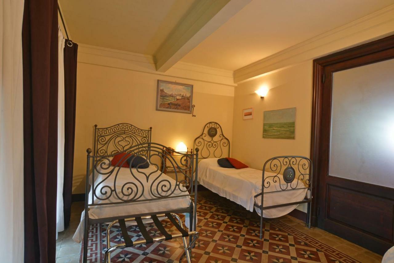 B&B Di Charme Camelie Palazzo Nicotra Riposto Exterior photo