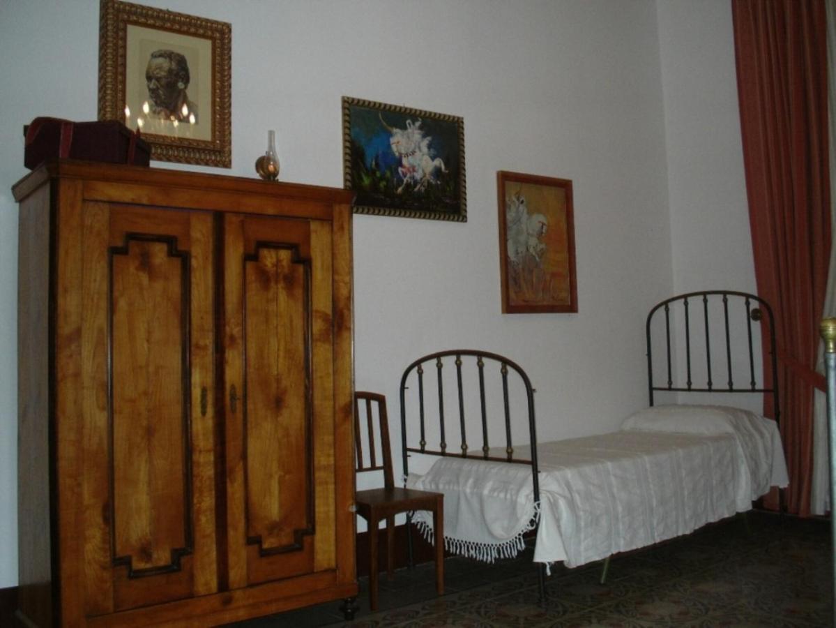 B&B Di Charme Camelie Palazzo Nicotra Riposto Exterior photo